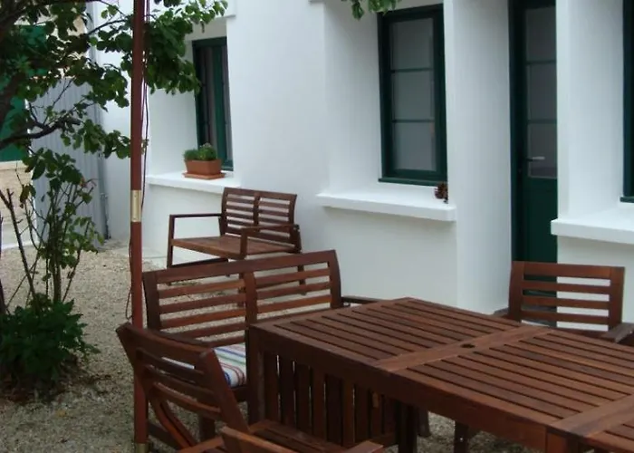 Villa Maison 4 Pieces 6 Couchages Saint Georges D'oleron Sgo000-270 *