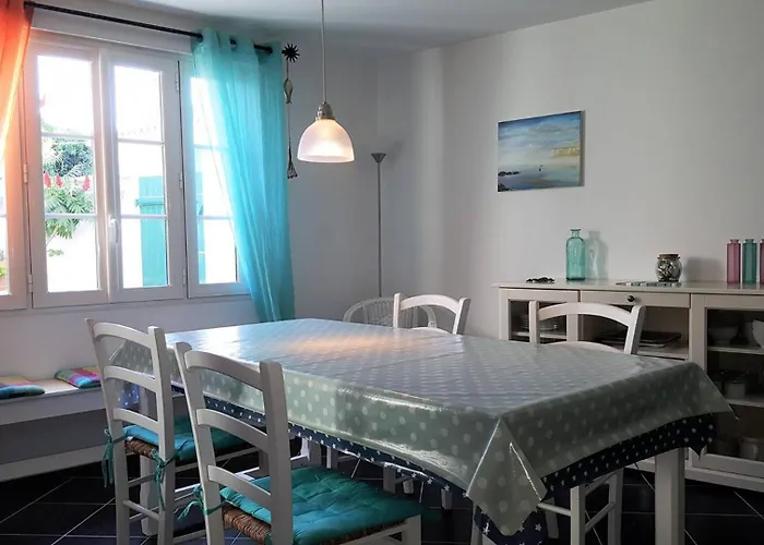 Villa Maison 4 Pieces 6 Couchages Saint Georges D'oleron Sgo000-270 *